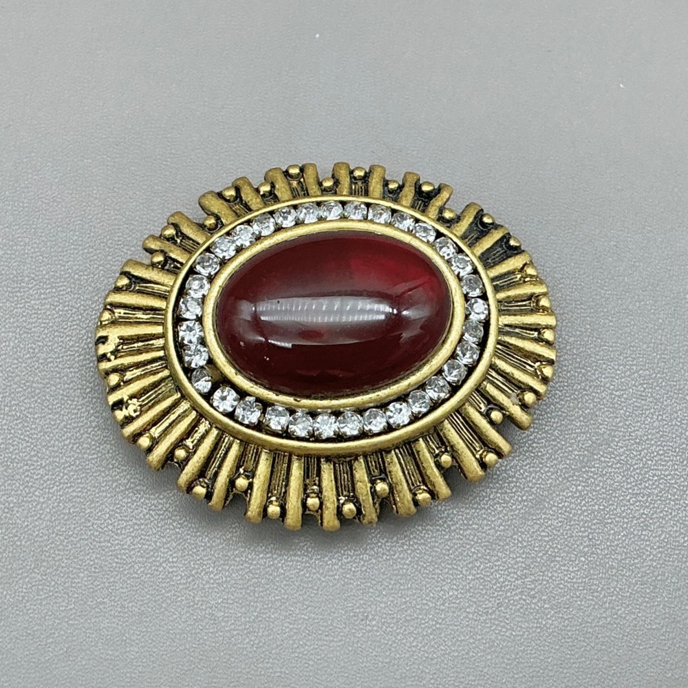 Chico's Magnetic Brooch Pin Women Gold Red Cabochon Crystal Starburst Statement